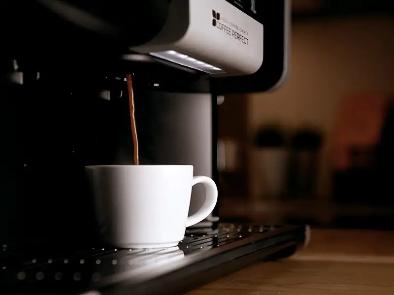 CP40 Kaffeevollautomat mit Kaffee CP40 Kaffeevollautomat mit Kaffee