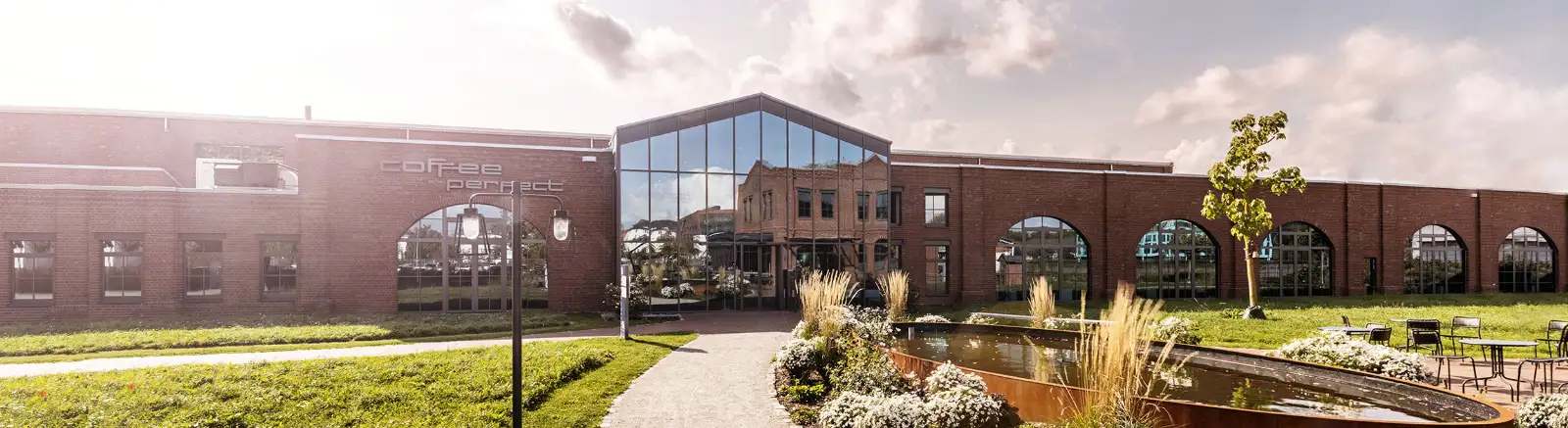 slider_schmal_ueber_uns_neu slider_schmal_ueber_uns_neu